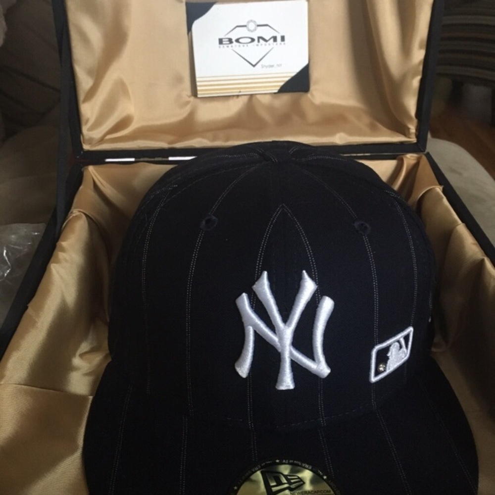 NY Yankees hat with diamond encrusted